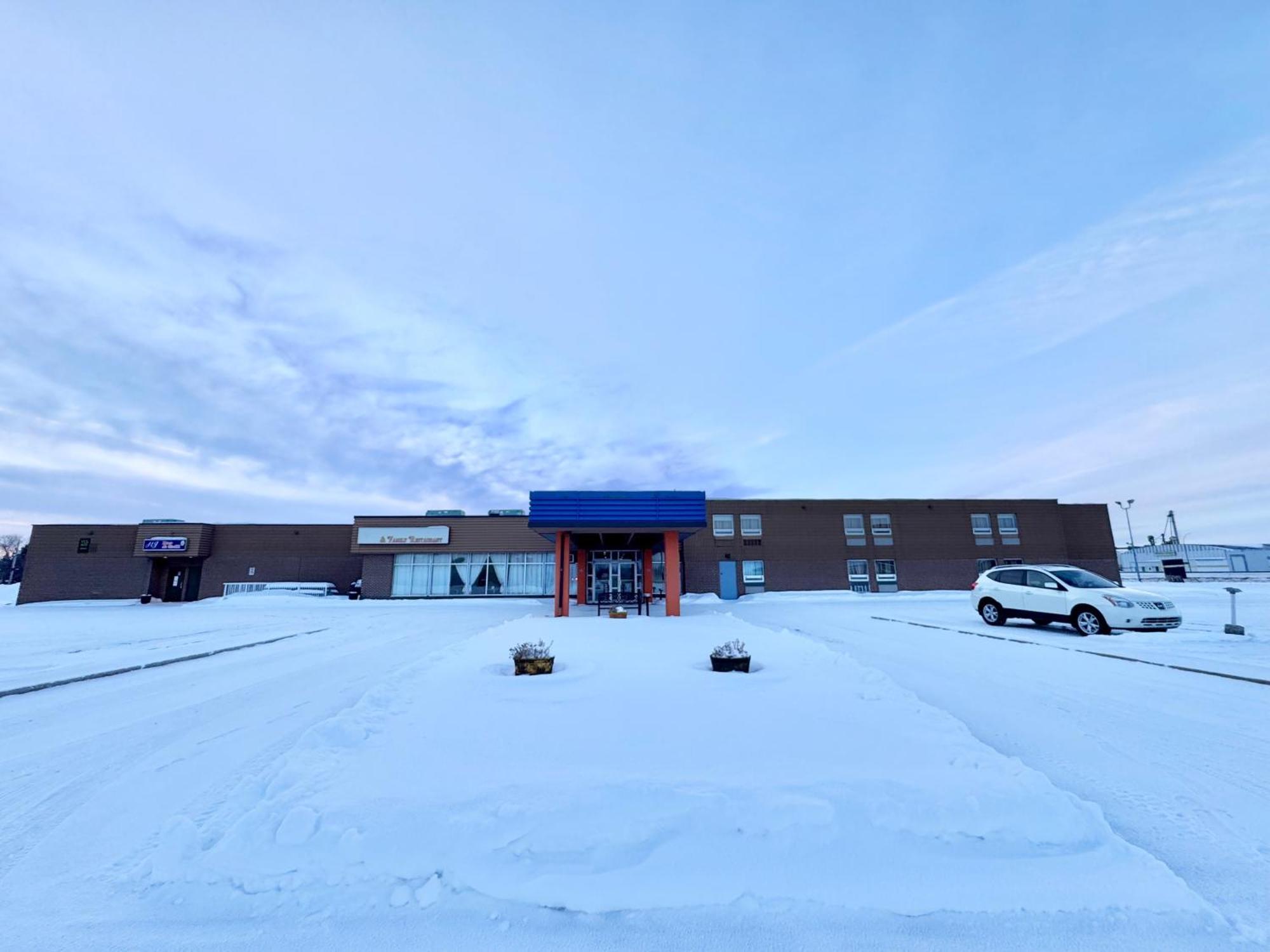 Best Stay Inn Melville Екстер'єр фото